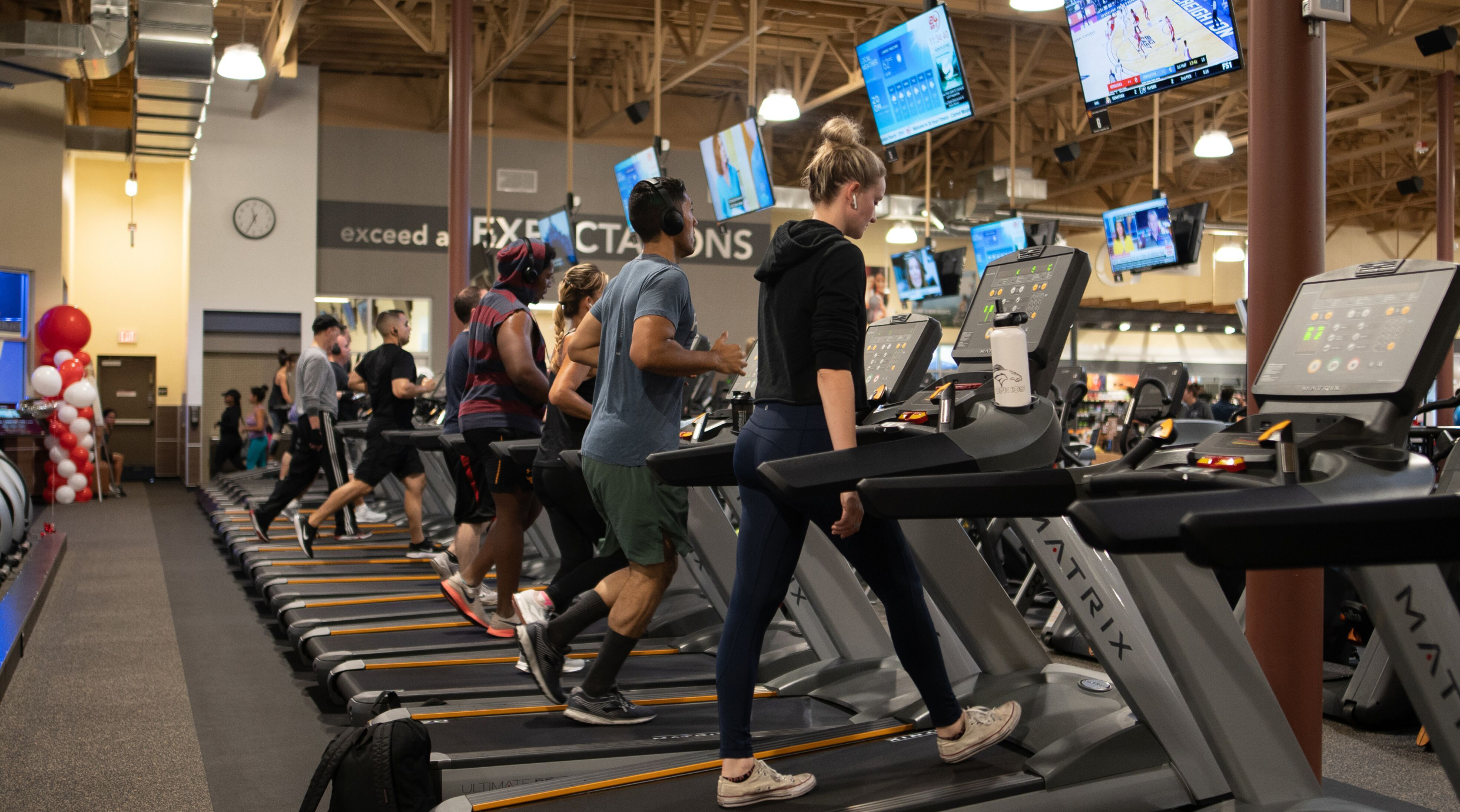 10 AM Fitness bikes